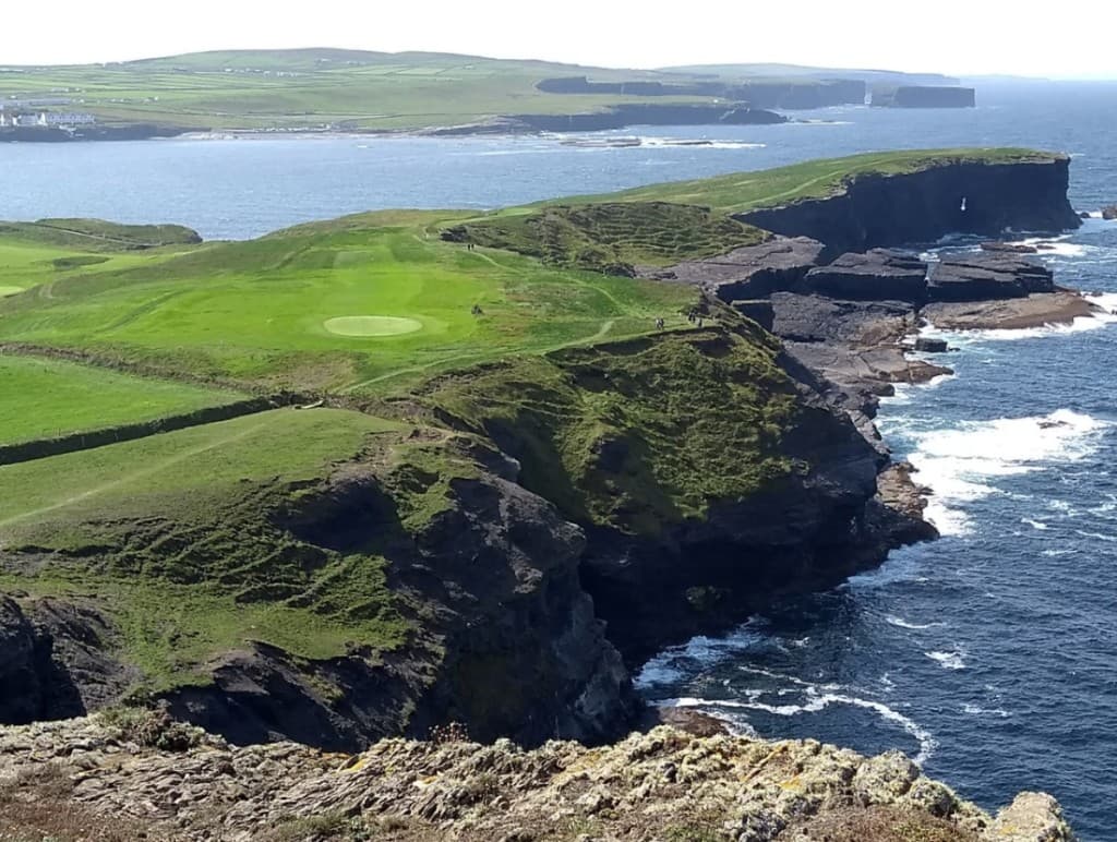 West Clare clifftop golf on the Atlantic coast